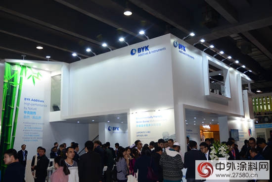 中国涂料原料企业与国际品牌同场竞环保